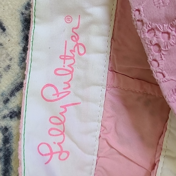 Buttercup Short - Picture 2 of 4